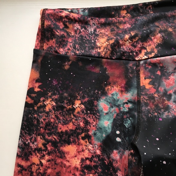 Galaxy Stars Yoga Capri 3/4 Running Leggings L - Picture 3 of 6